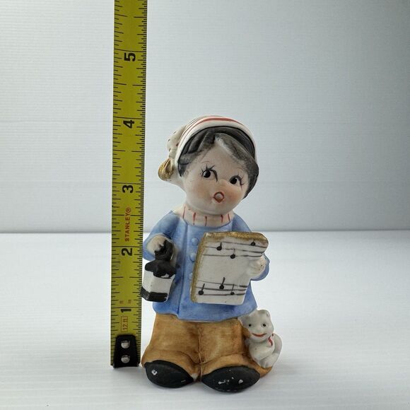 Vintage 1980 MWC Taiwan Ceramic Caroler Bell Figurine Boy Lantern Cat Christmas - Picture 7 of 10